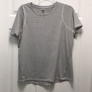 Athletic works top striped